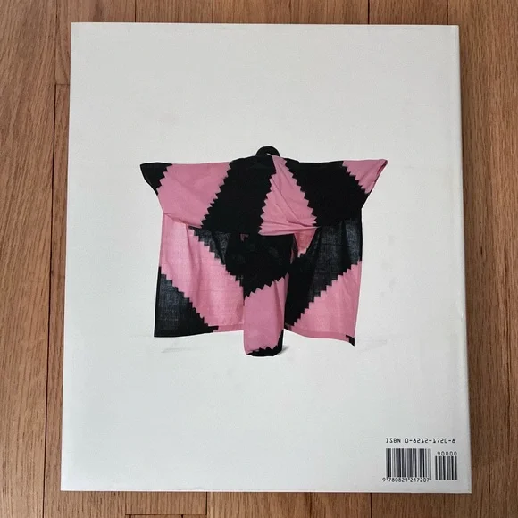 NWT ISSEY MIYAKE Book, First Edition, PHOTOGRAPHS By Irving Penn Hardcover, MINT